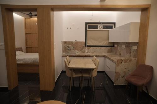 Køkken eller tekøkken på Kasaara Retreat By Nexottel