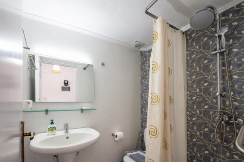 Ένα μπάνιο στο Marylee's studio Old town Rethymno standard studio Adults Only