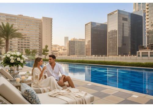 KeyRock Living - Chic Reva 1BR with Pool Access