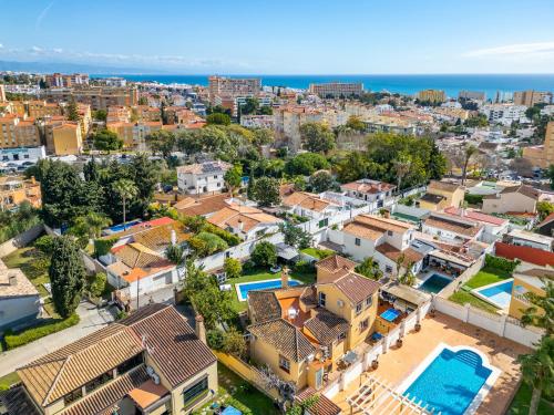 Casa de los Limones by Michael FAMILY VILLA NEAR PUERTO MARINA