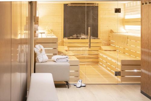 O zonă de relaxare la Swiss Diamond Boutique Hotel - La Romantica