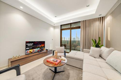 Luxe 1BR with Burj Khalifa View l 10mn to Downtown