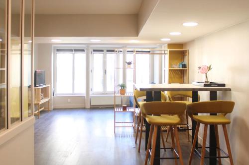 Beautiful apartment - Louvre Museum