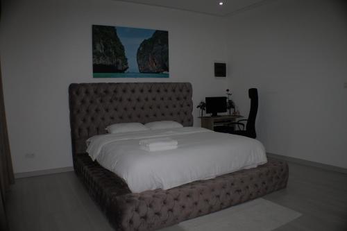 Ảnh trong thư viện ảnh của Luxurious Apartment ở Mellet