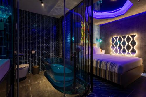 Koupelna v ubytování Pynt Hotel 6