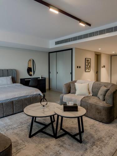 Financial Harbour Grand Studio with Views