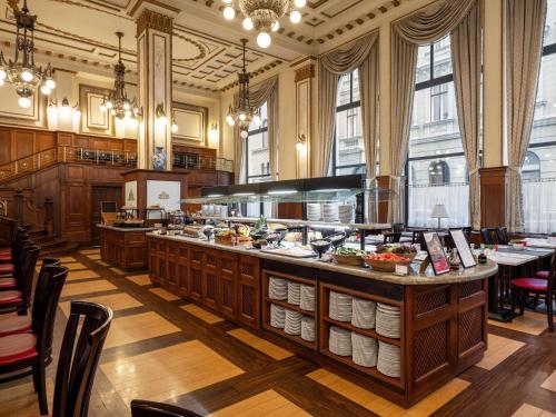 Restaurace v ubytování Mövenpick Hotel Budapest Centre