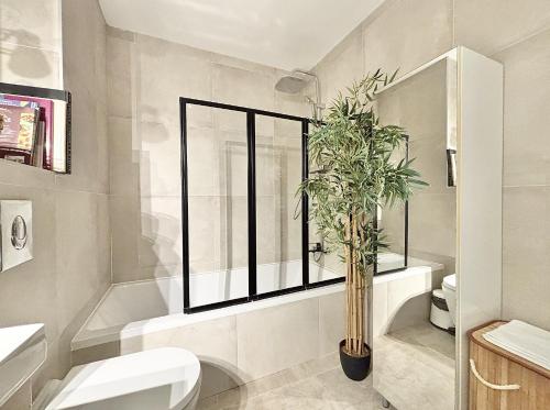 Cannes One Bedroom Apartment - 85M