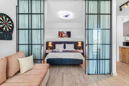 En eller flere senge i et værelse på Althea Alezzi Infinity Resort