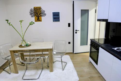 Arhontoula Residences 2 Bedroom Home Kallithea