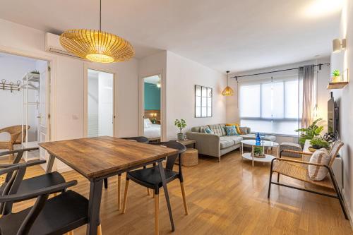C68 Parking & Comfort - Private Terrace