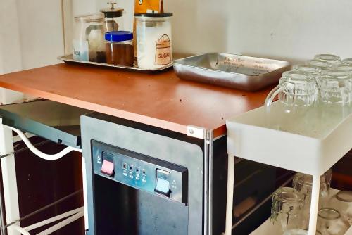 Virtuve vai virtuves zona naktsmītnē TT Hostel