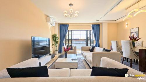 Chic apart with parking and rooftop