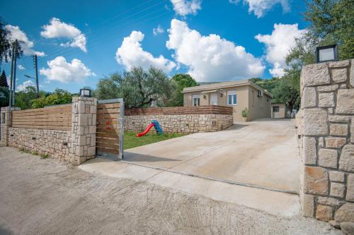 Φωτογραφία από το άλμπουμ του Villa Destiny σε Λαγόποδο