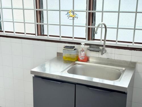 Φωτογραφία από το άλμπουμ του CozyKota8Pax 4MinsToJonker σε Gua Sai