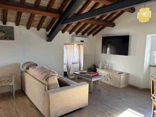 TV/trung tâm giải trí tại San Martino Guest House Sunlight