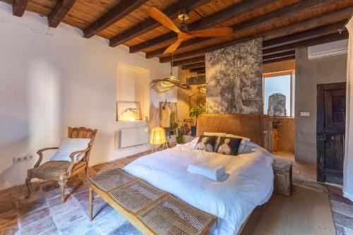 Ένα ή περισσότερα κρεβάτια σε δωμάτιο στο Relax En Casona Única Lanueva