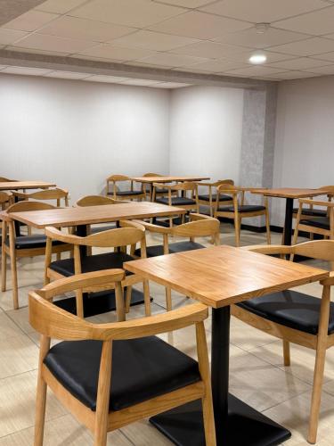 Restaurace v ubytování 小暮行旅 Twilie Stay