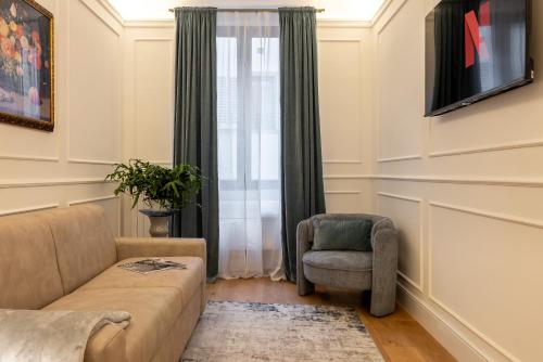 Atipico Apartment - Florence Old Town Stay