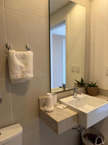 O baie la Vivo Costanera frente a la playa San José de Encarnación! Apartamento de 2 Habitaciones