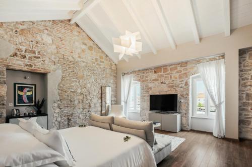 Hotel Osam - Adults Only