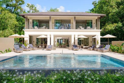 Swimmingpoolen hos eller tæt på Sea Grove House villa