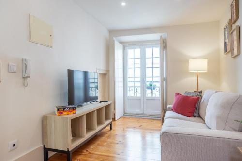 Downtown Arch Apartments - Central Lisbon AC & WIFI