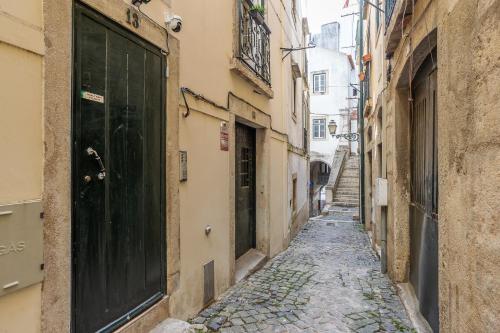 Downtown Arch Apartments - Central Lisbon AC & WIFI