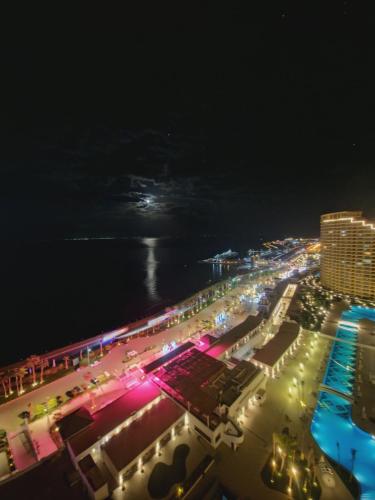 Udsigt til Ain Sokhna eller udsigt til byen taget fra lejligheden