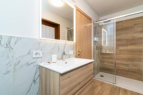 Un baño de Larice&Ribes Apartments