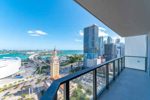a balcony with a view of a city at Global Luxury Suites Miami Worldcenter in Miami