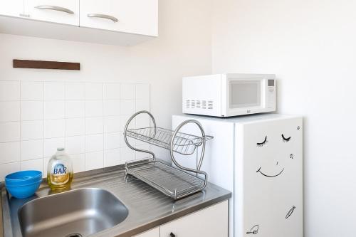 Tour Eiffel studio apartment
