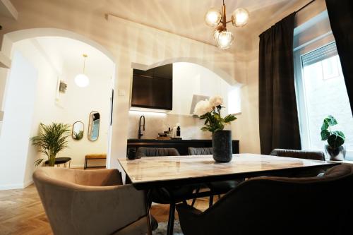 Center City Apartments 4