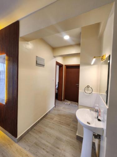 Ванная комната в Casaroca Stylish 2br