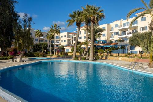 H&O Briny Breeze Apartment