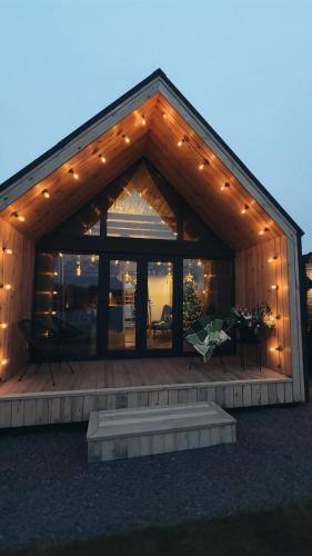 Budova, kde se prázdninový dům nachází