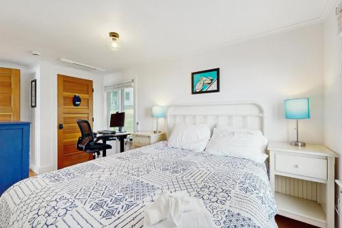 Ένα ή περισσότερα κρεβάτια σε δωμάτιο στο Ocean Point Colony Grande