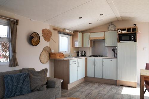 Køkken eller tekøkken på Camping de Zandput - 237