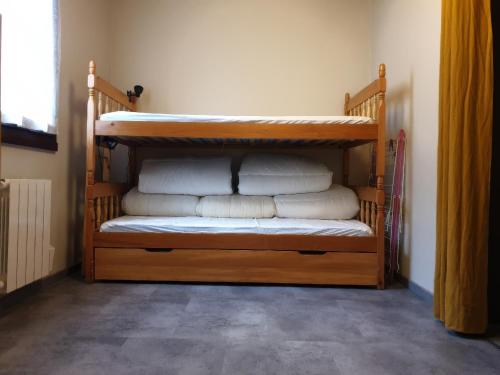 Ένα ή περισσότερα κρεβάτια σε δωμάτιο στο Bel appartement 2 pièces en RDC