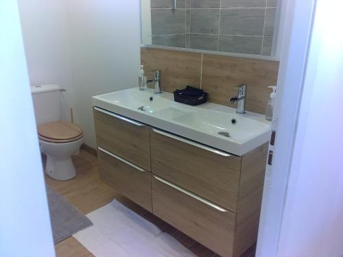 Ένα μπάνιο στο La Ballière, un havre de douceur et de prestige