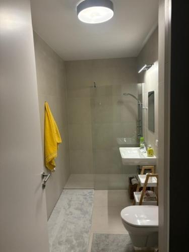 Erdgeschosswohnung mit Garage und Innenhof - westliches Wien