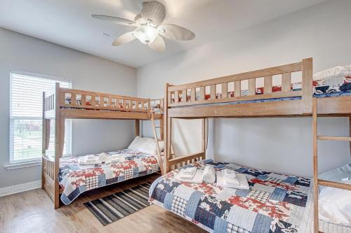 Postel nebo postele na pokoji v ubytování Oceanview