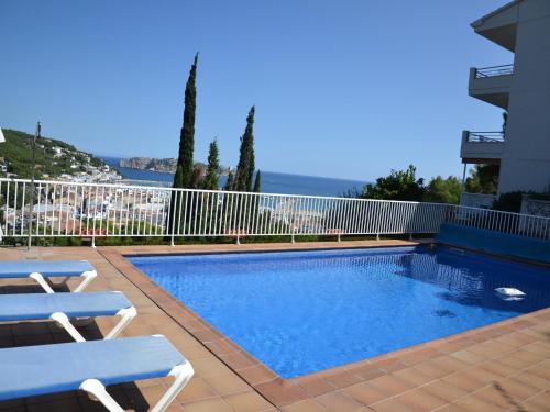 Appartement 2 chambres à L'Estartit avec piscine et climatisation