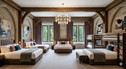 Giường trong phòng chung tại Zamek Loucna nad Desnou