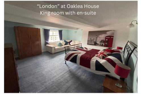 a bedroom with a bed and a king room with an suite at Oaklea House in Stoke on Trent