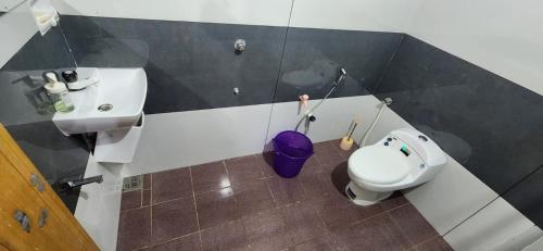 Billede fra billedgalleriet på Karmalhills Homestay i Trivandrum