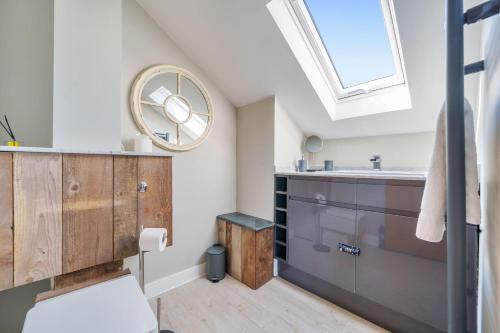 Ένα μπάνιο στο Harbour Lights