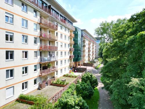 Dom Tobie bliski APARTAMENT W PARKU WARTA PRYWATNA KUCHNIA ŁAZIENKA PARKING