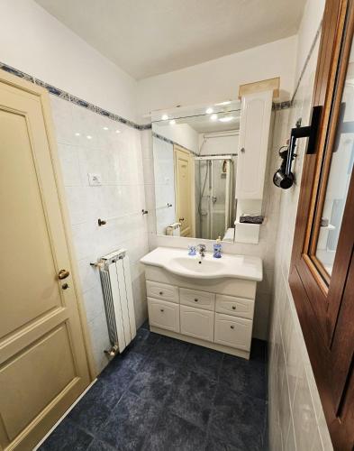 Florence Alfani Apartment