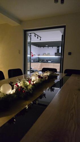 Mad i feriehuset eller i nærheden